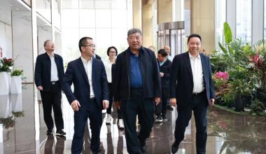 Sun Shaohua, Vice President of the China Charity Federation, Visits Tongkun for Research